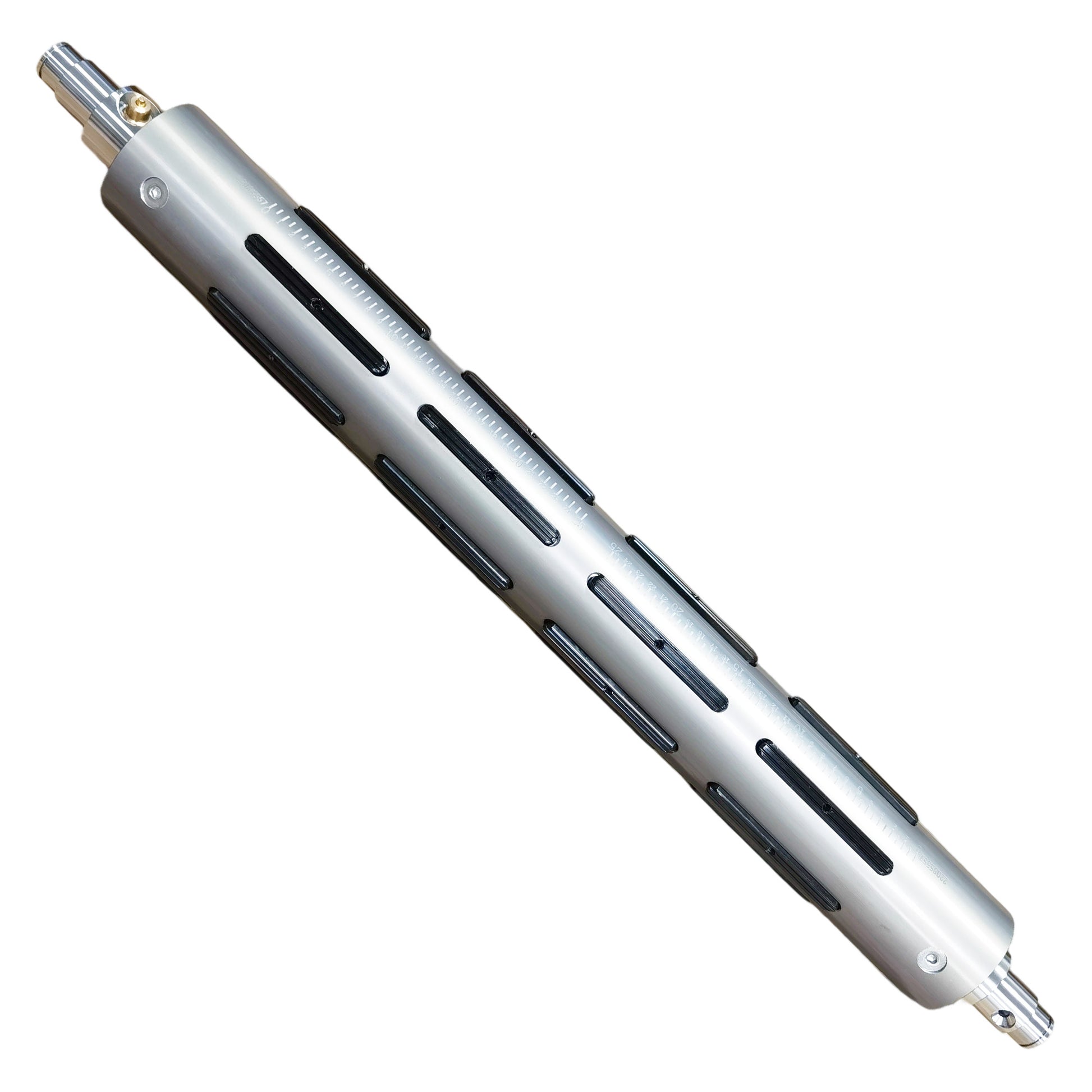 XWDGM Inflatable Shaft by XW Machinery for reliable pneumatic core expansion and roll support